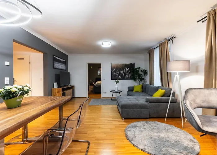 Live Centrally In A Spacious And Modern In * Vienna