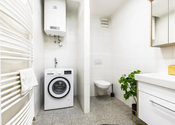 Live Centrally In A Spacious And Modern In Appartement Wenen